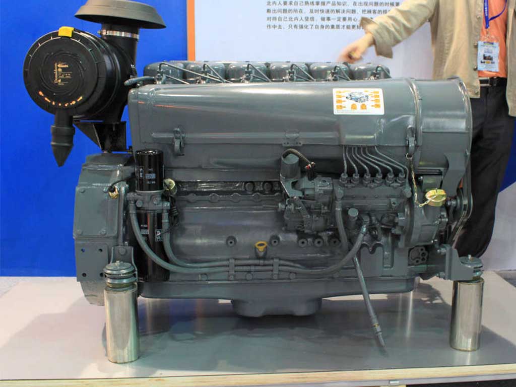 معرفی موتور دویتس FL912