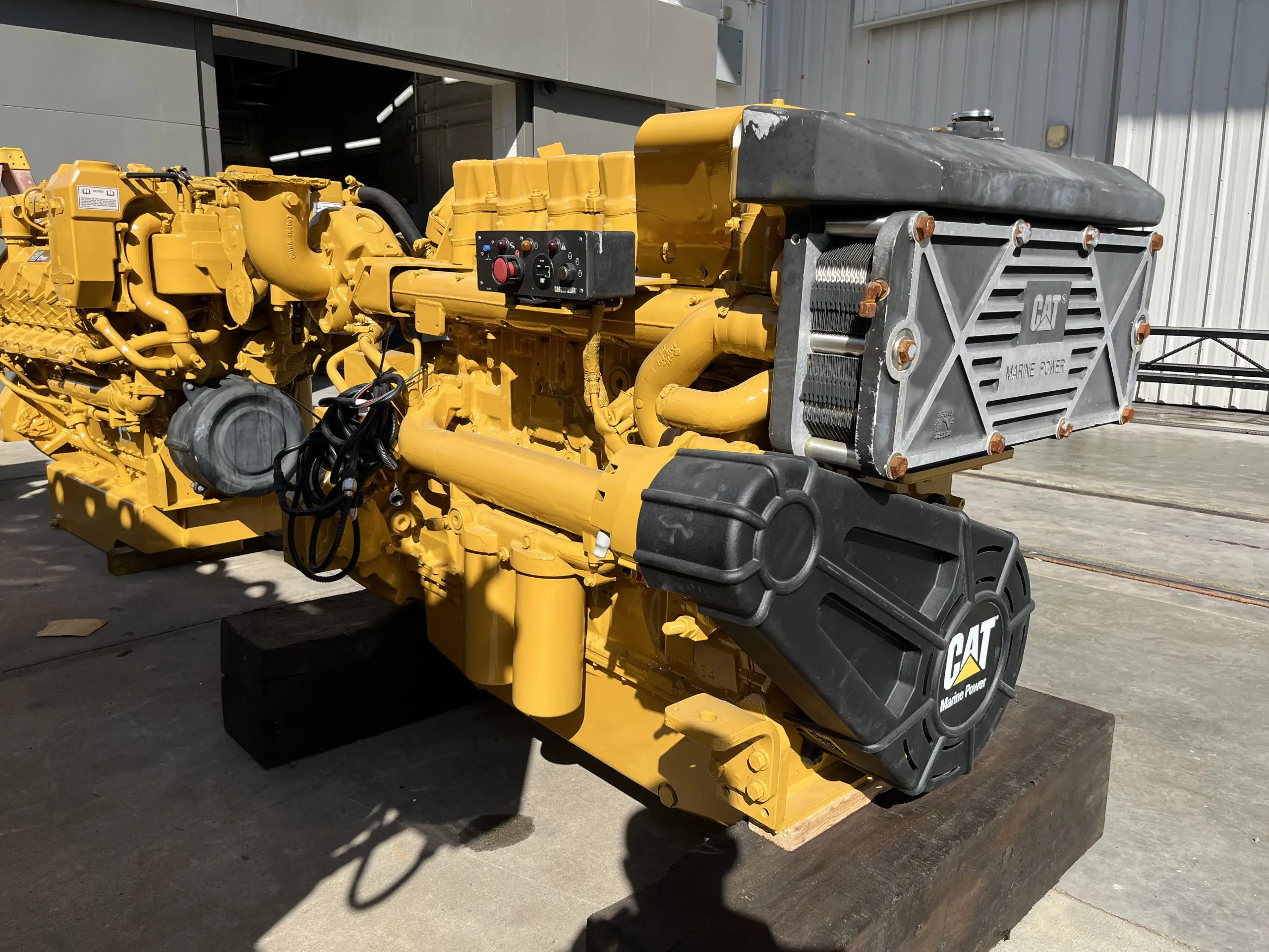 معرفی موتور کاترپیلار C18